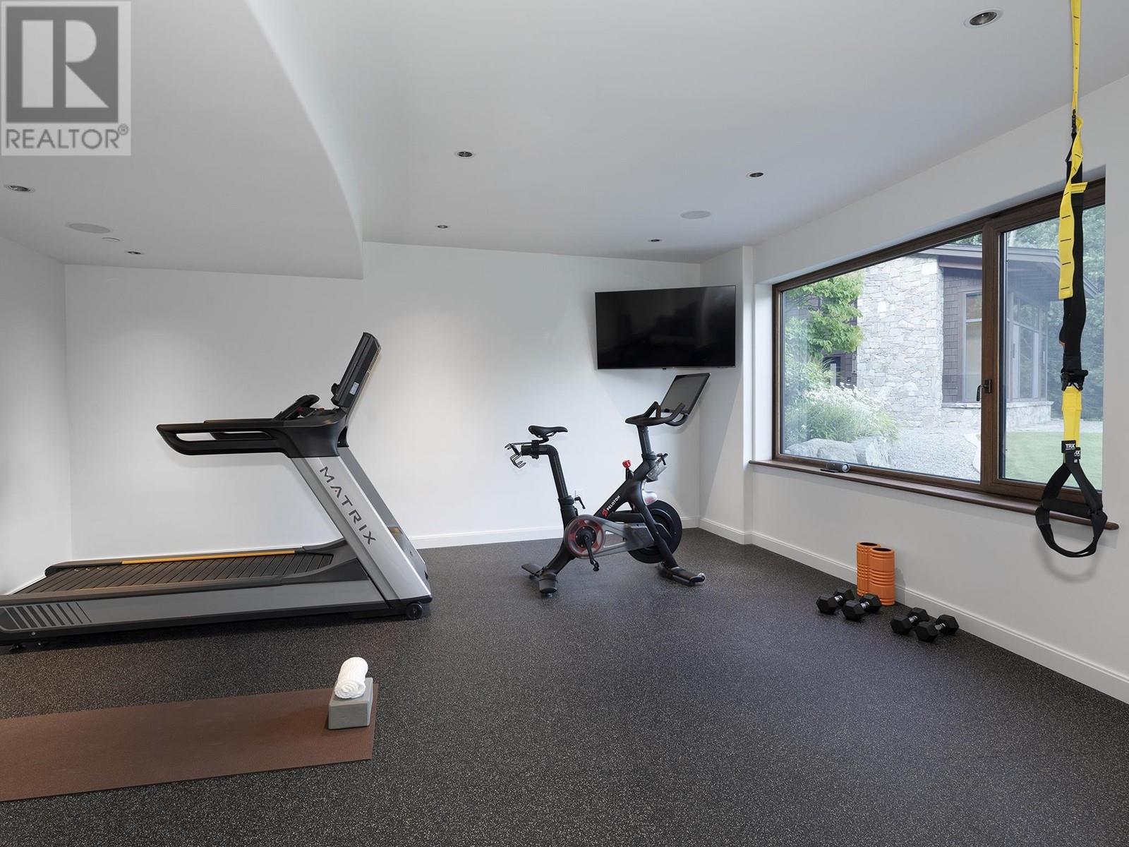 5476 Stonebridge Place, Whistler, British Columbia  V8E 0V9 - Photo 25 - R2916181