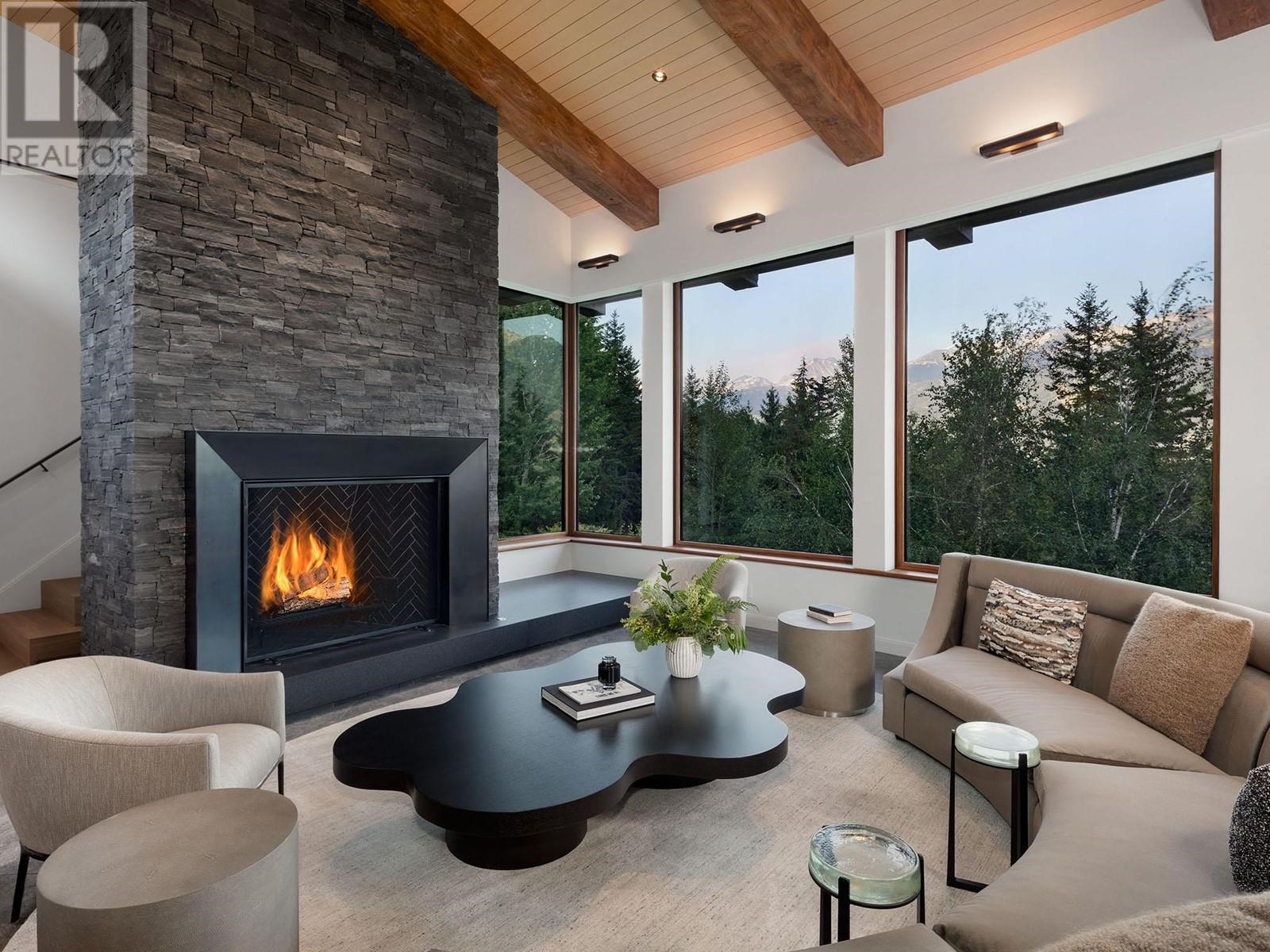 5476 Stonebridge Place, Whistler, British Columbia  V8E 0V9 - Photo 8 - R2916181