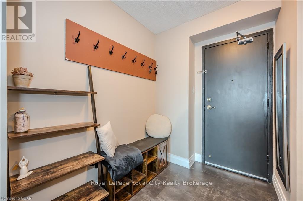 816 - 19 Woodlawn Road E, Guelph, Ontario  N1H 7B1 - Photo 3 - X11822802