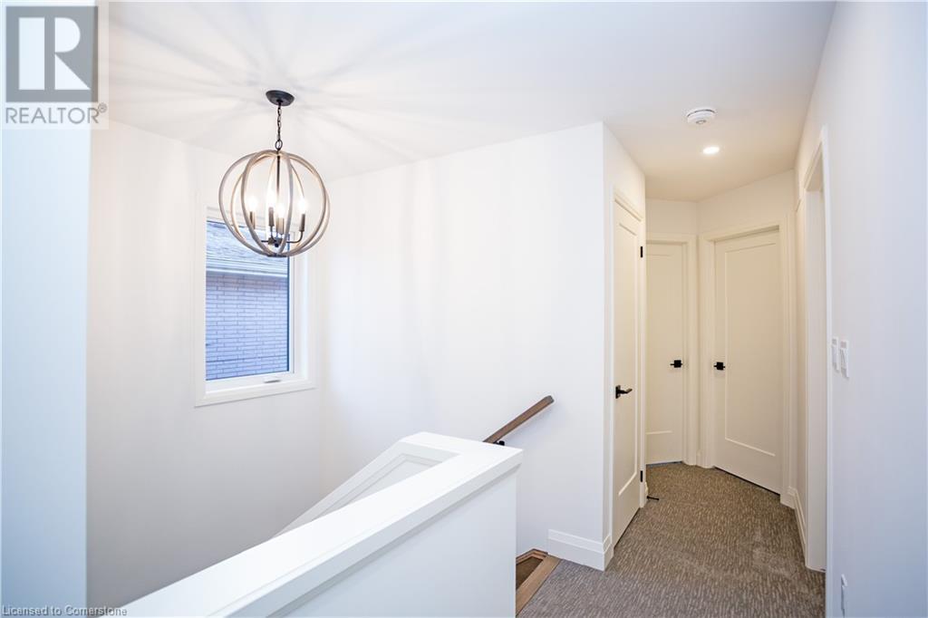 31 Dana Drive, Hamilton, Ontario  L9A 3H7 - Photo 10 - 40683393
