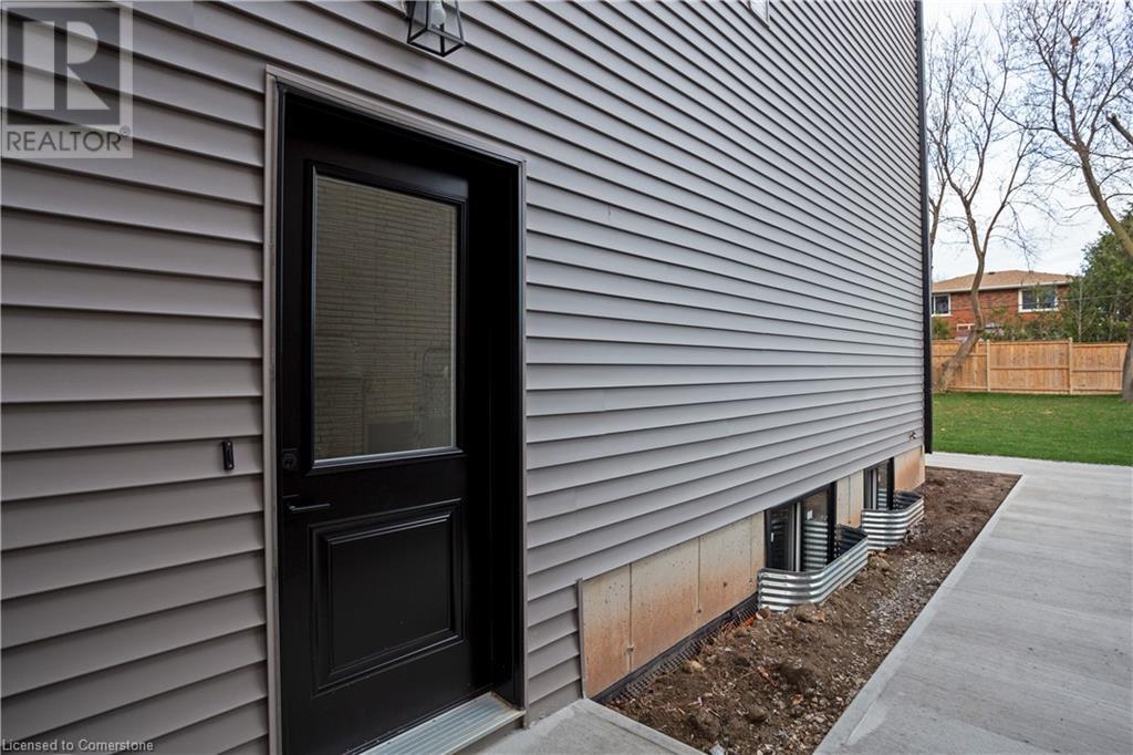 31 Dana Drive, Hamilton, Ontario  L9A 3H7 - Photo 22 - 40683393