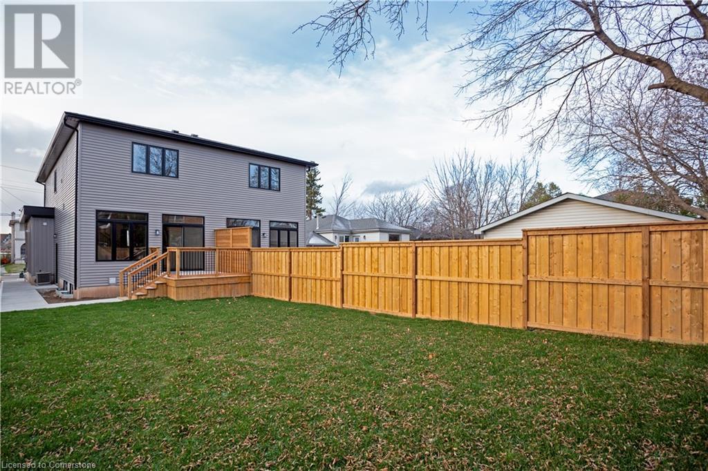 31 Dana Drive, Hamilton, Ontario  L9A 3H7 - Photo 26 - 40683393