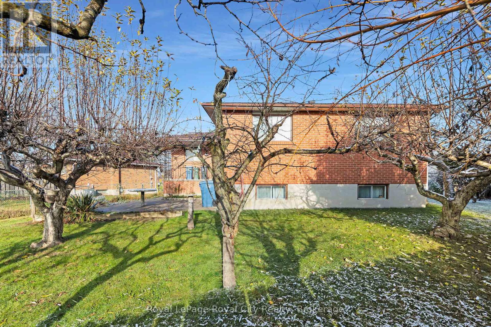 9 Blackbird Crescent, Guelph, Ontario  N1E 3K4 - Photo 31 - X11881070