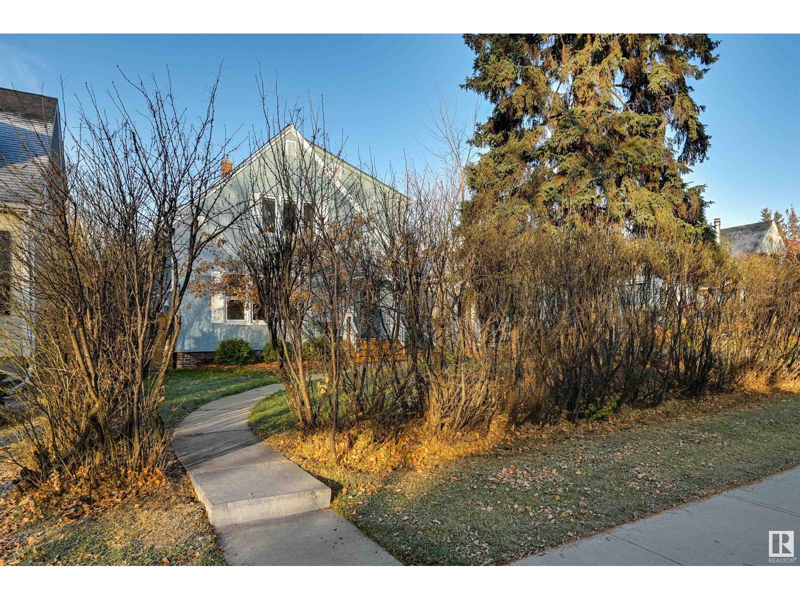 10526 127 St Nw, Edmonton, Alberta  T5N 1V9 - Photo 3 - E4413229