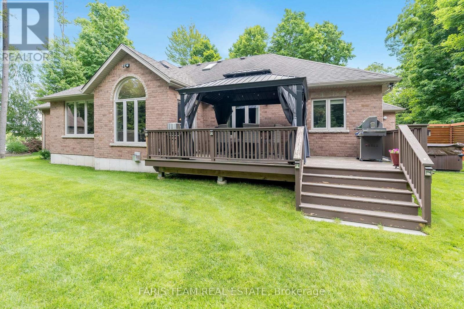 16 Boothby Crescent, Springwater, Ontario  L4M 4S4 - Photo 22 - S11881083