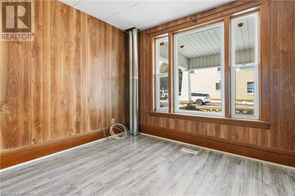 29/31 London Street, Tillsonburg, Ontario  N4G 2K9 - Photo 11 - 40683238