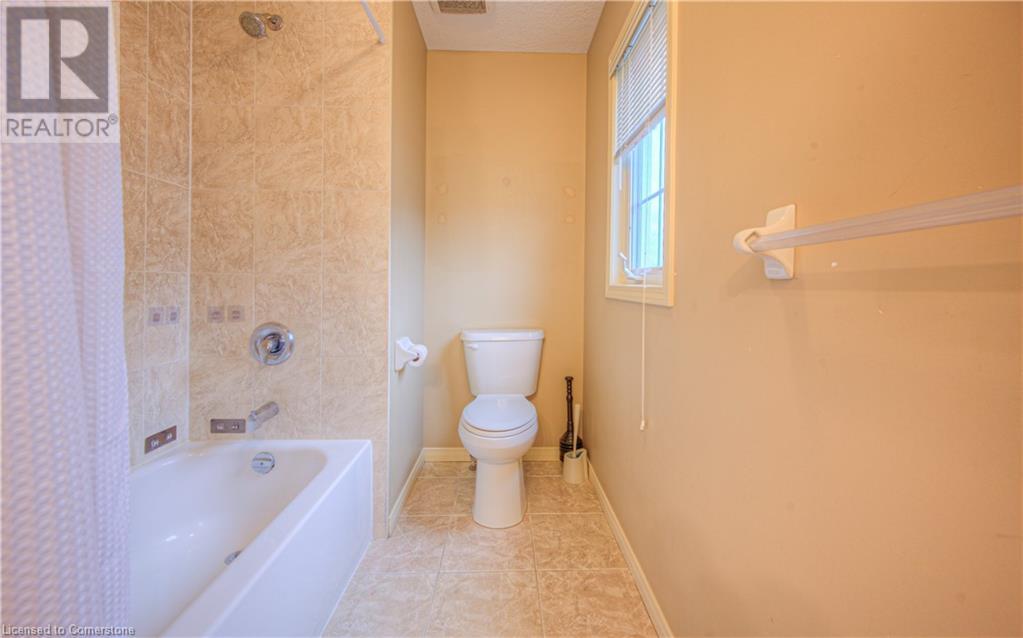 1389 Countrystone Drive, Kitchener, Ontario  N2N 3R8 - Photo 19 - 40683374