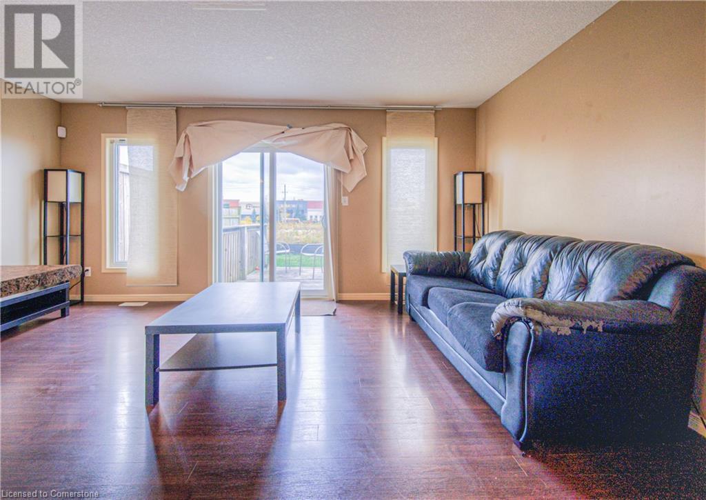 1389 Countrystone Drive, Kitchener, Ontario  N2N 3R8 - Photo 11 - 40683374