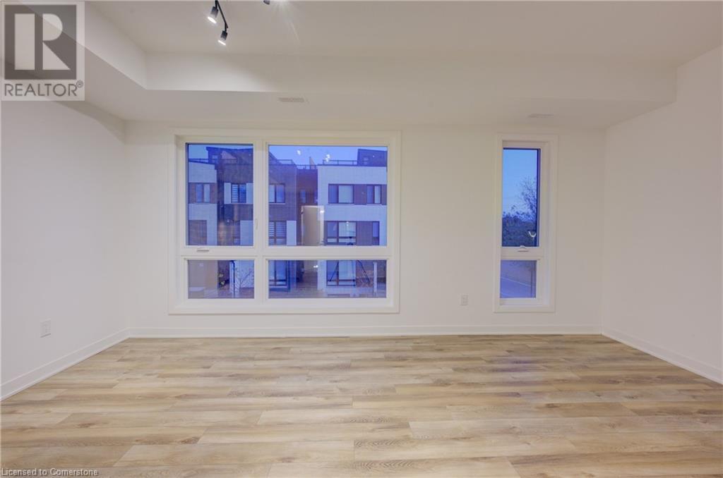10 Ed Clark Gardens Unit# 14, Toronto, Ontario  M6N 0B5 - Photo 6 - 40681442