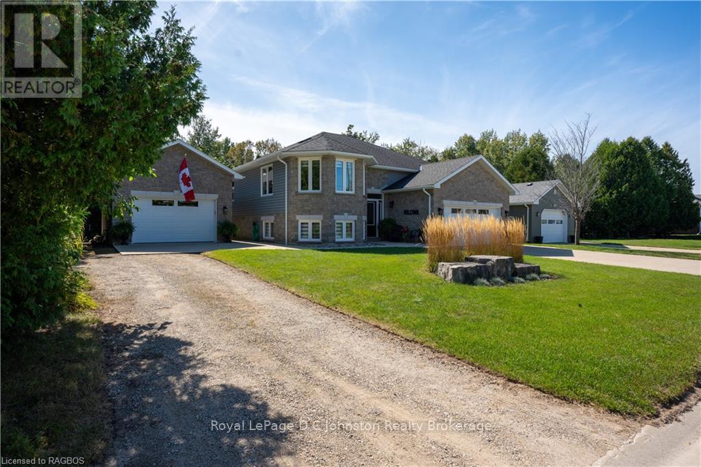 377 Peel Street E, Saugeen Shores, Ontario  N0H 2L0 - Photo 12 - X10845829