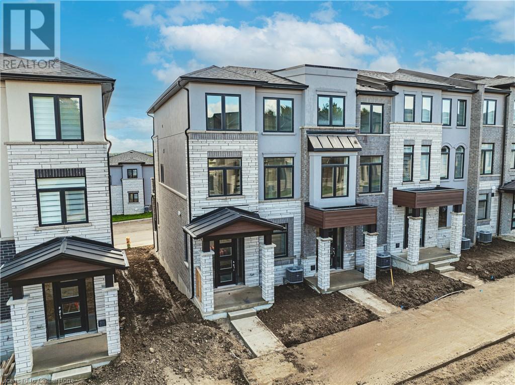 155 EQUESTRIAN Way Unit# 34, Cambridge, Ontario