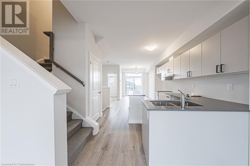 155 Equestrian Way Unit# 34, Cambridge, Ontario  N3E 0E8 - Photo 27 - 40680008