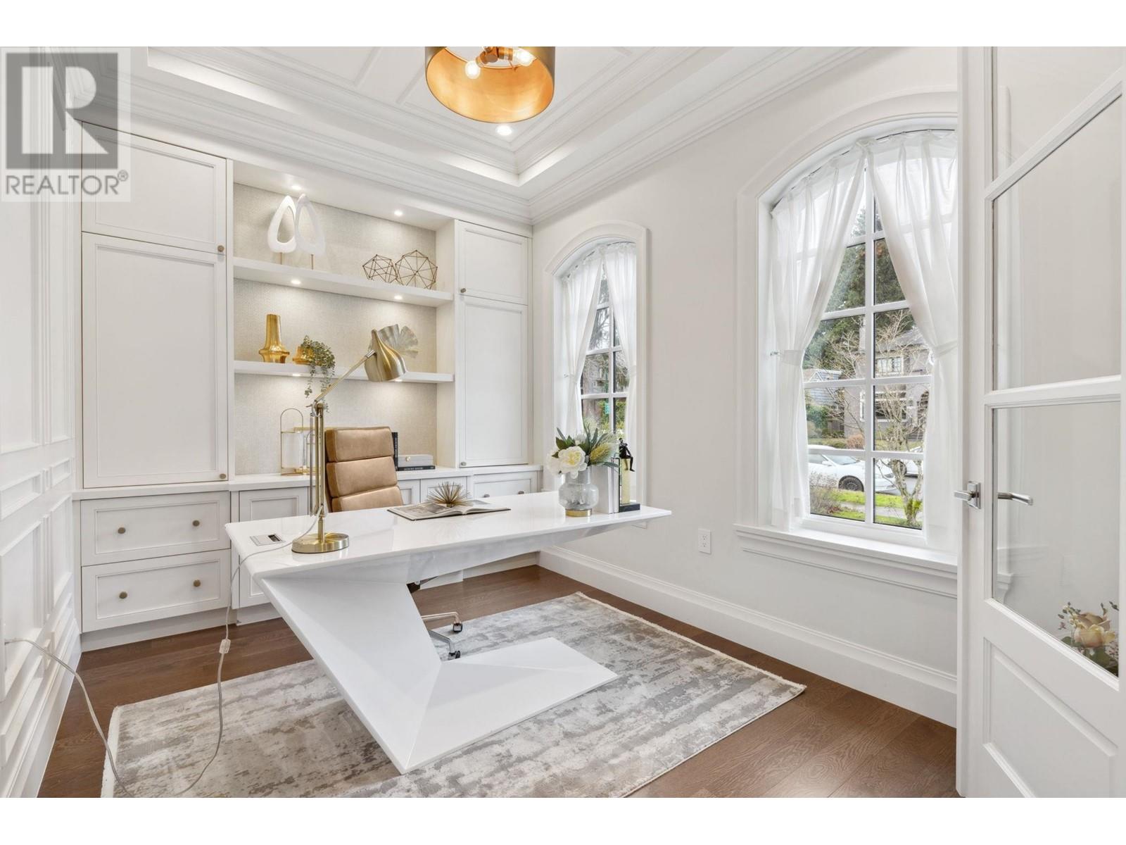 Listing Picture 5 of 33 : 4062 W 39TH AVENUE, Vancouver / 溫哥華 - 魯藝地產 Yvonne Lu Group - MLS Medallion Club Member