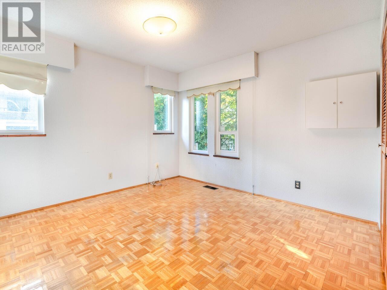 4470 Albert Street, Burnaby, British Columbia  V5C 2G2 - Photo 8 - R2948716
