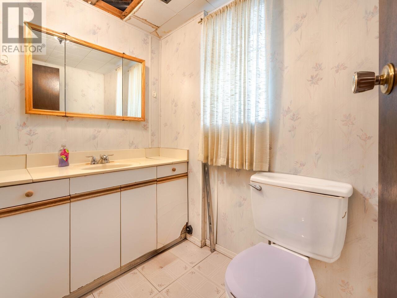 4470 Albert Street, Burnaby, British Columbia  V5C 2G2 - Photo 13 - R2948716