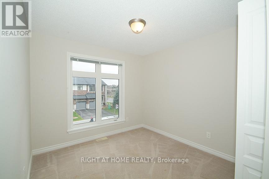 132 Mattingly Way, Ottawa, Ontario  K4M 0C5 - Photo 12 - X11881263