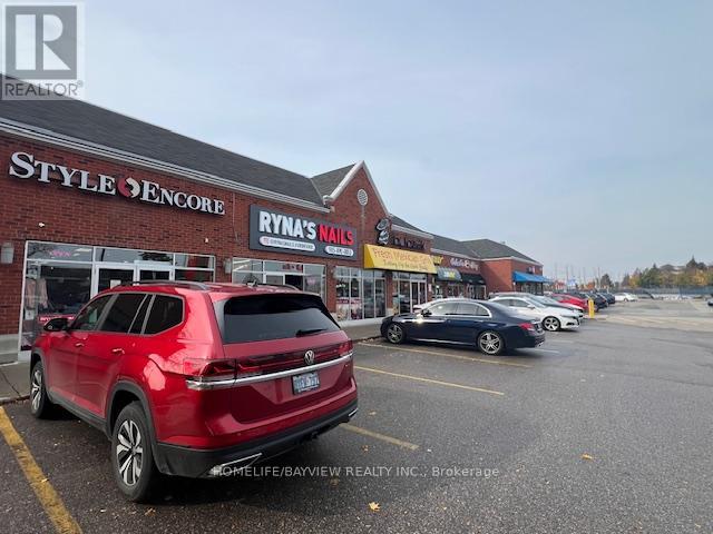 Property at 407 - 40 BRISTOL ROAD E image 2