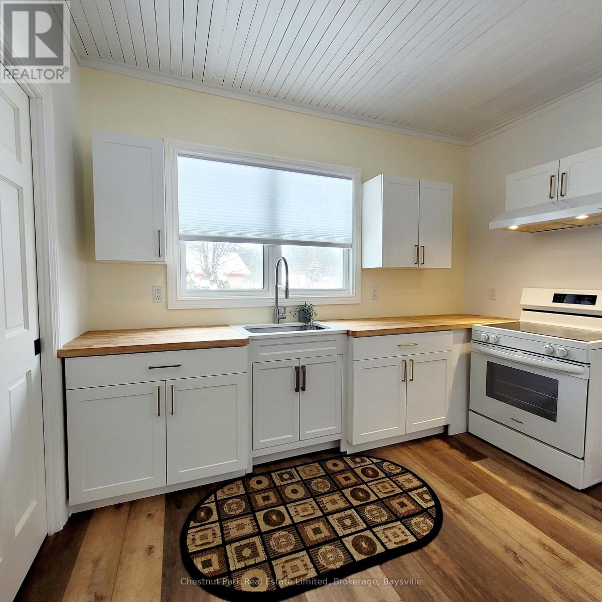 2673 Muskoka Rd 117, Lake Of Bays, Ontario  P0B 1A0 - Photo 6 - X11822781