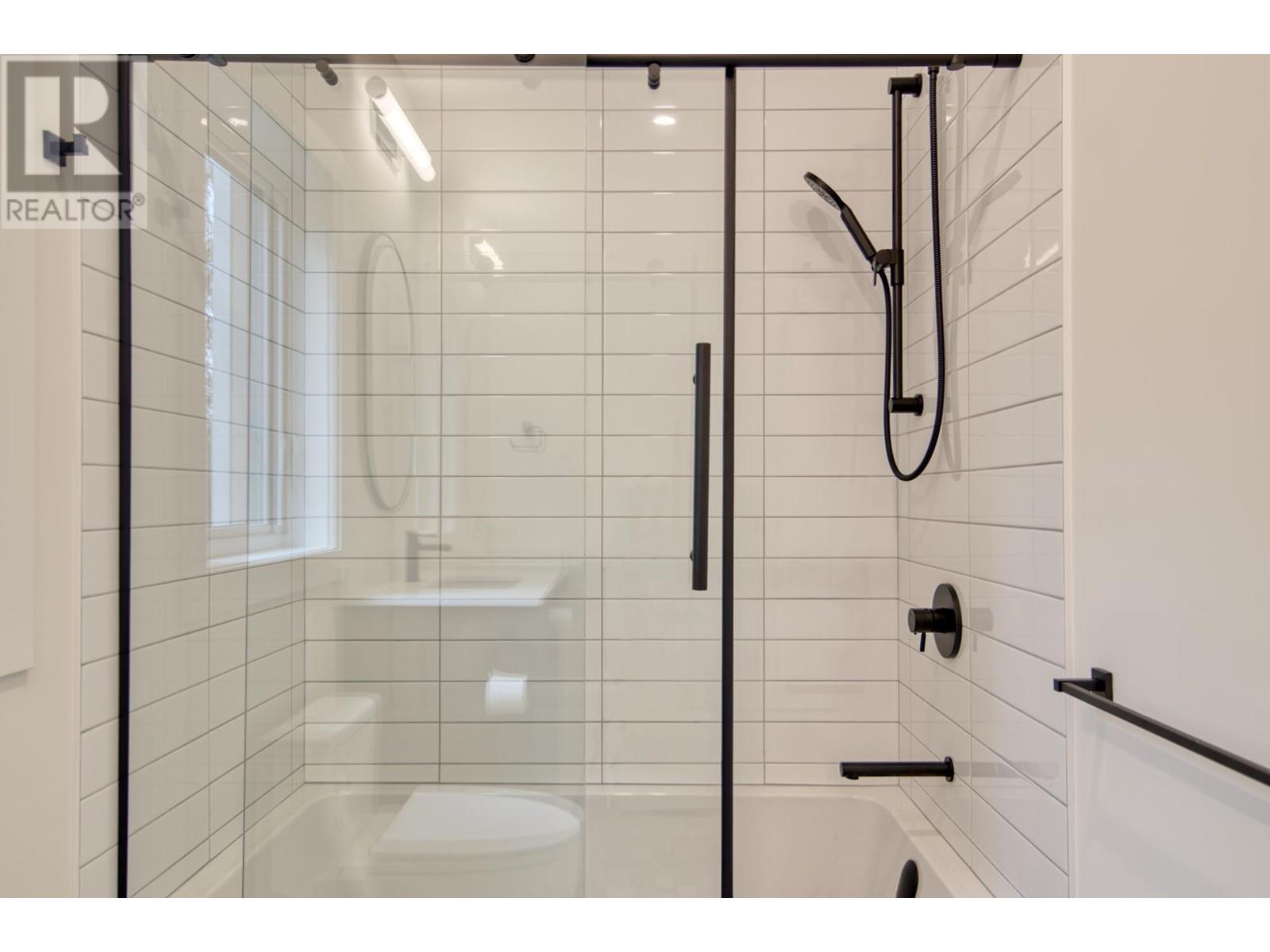 5409 Stellar Way, Sechelt, British Columbia  V7Z 0M1 - Photo 26 - R2884986