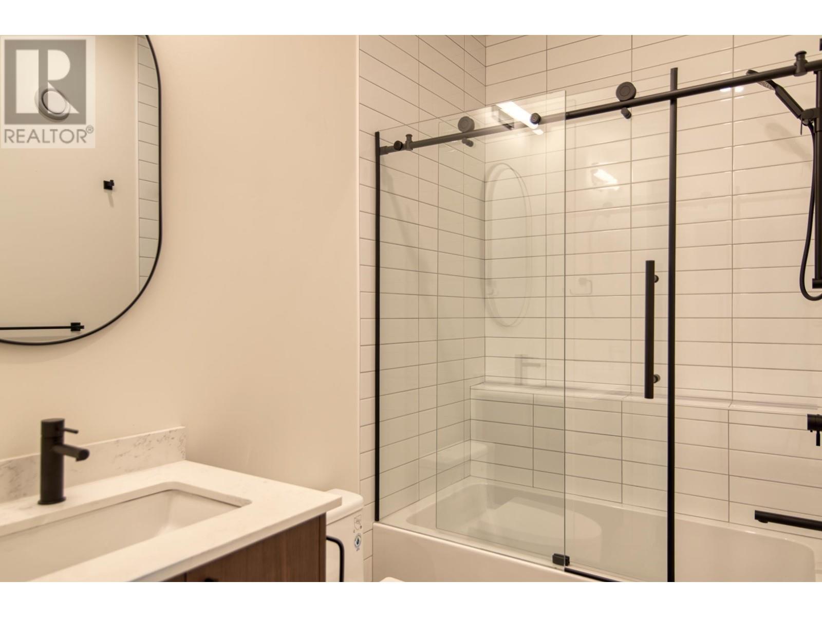 5409 Stellar Way, Sechelt, British Columbia  V7Z 0M1 - Photo 32 - R2884986