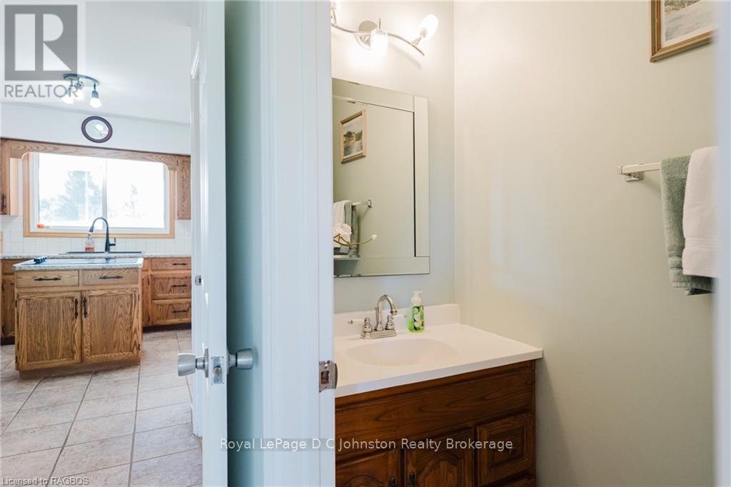 7199 Highway 21, South Bruce Peninsula, Ontario  N0H 1A0 - Photo 32 - X11880005