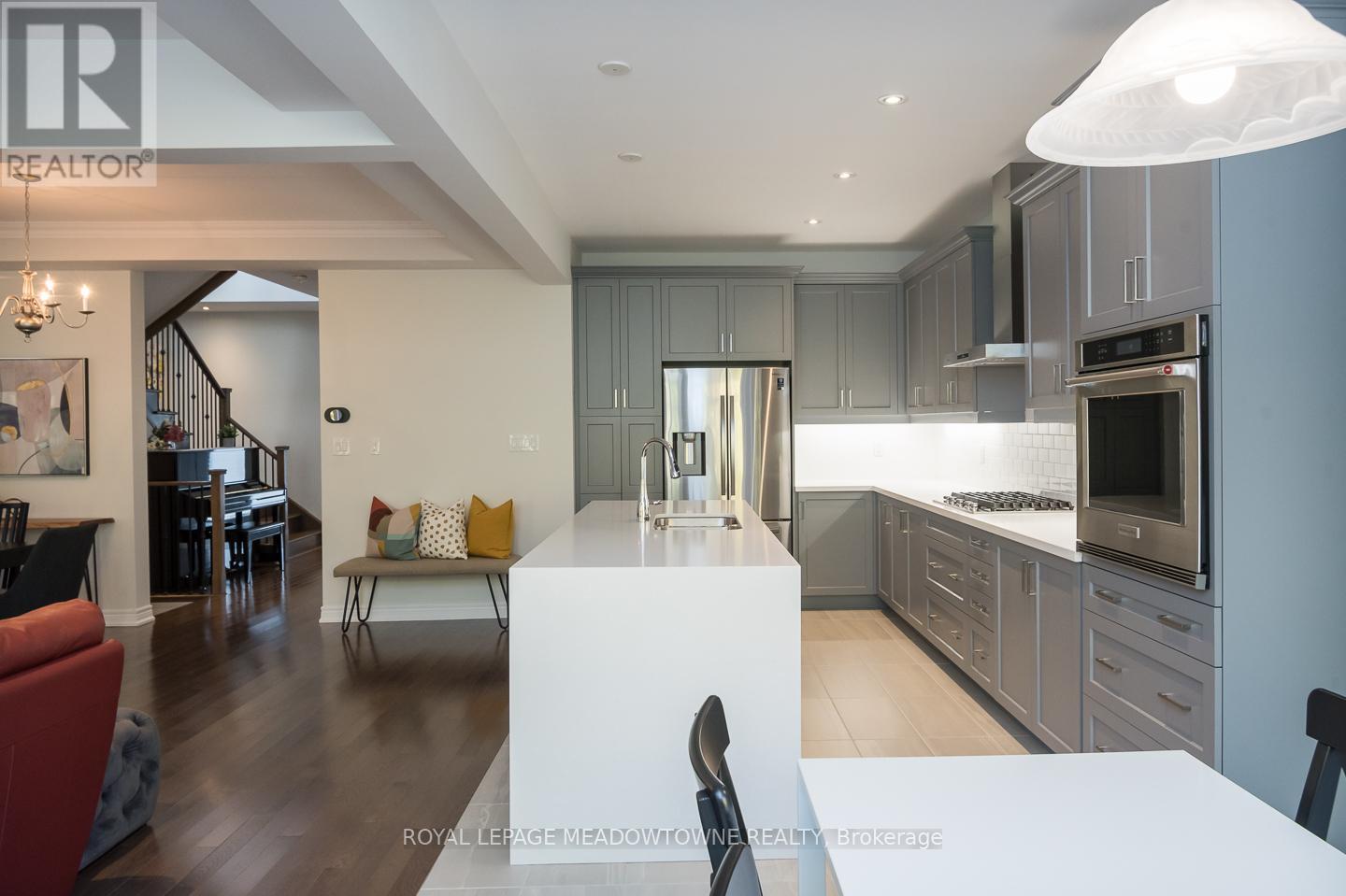 3401 VERNON POWELL DRIVE Oakville