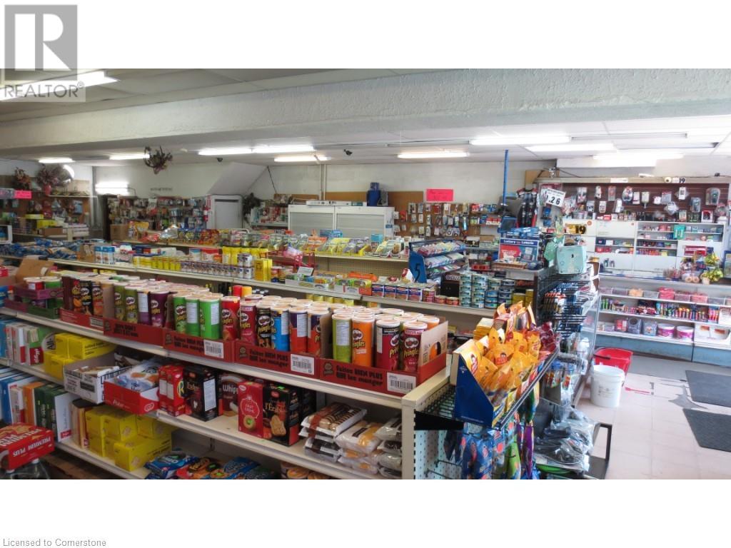 901 Main Street E, Hamilton, Ontario  L8M 1M4 - Photo 6 - 40683376