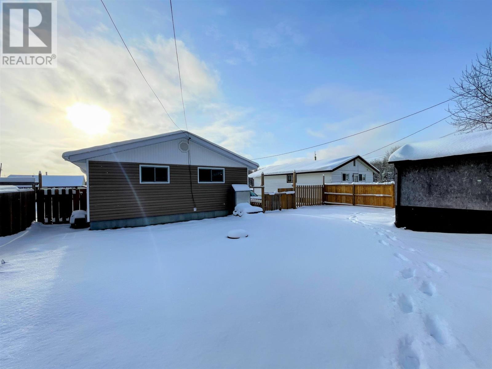 73 Warbler Dr, Manitouwadge, Ontario  P0T 2C0 - Photo 40 - TB243673