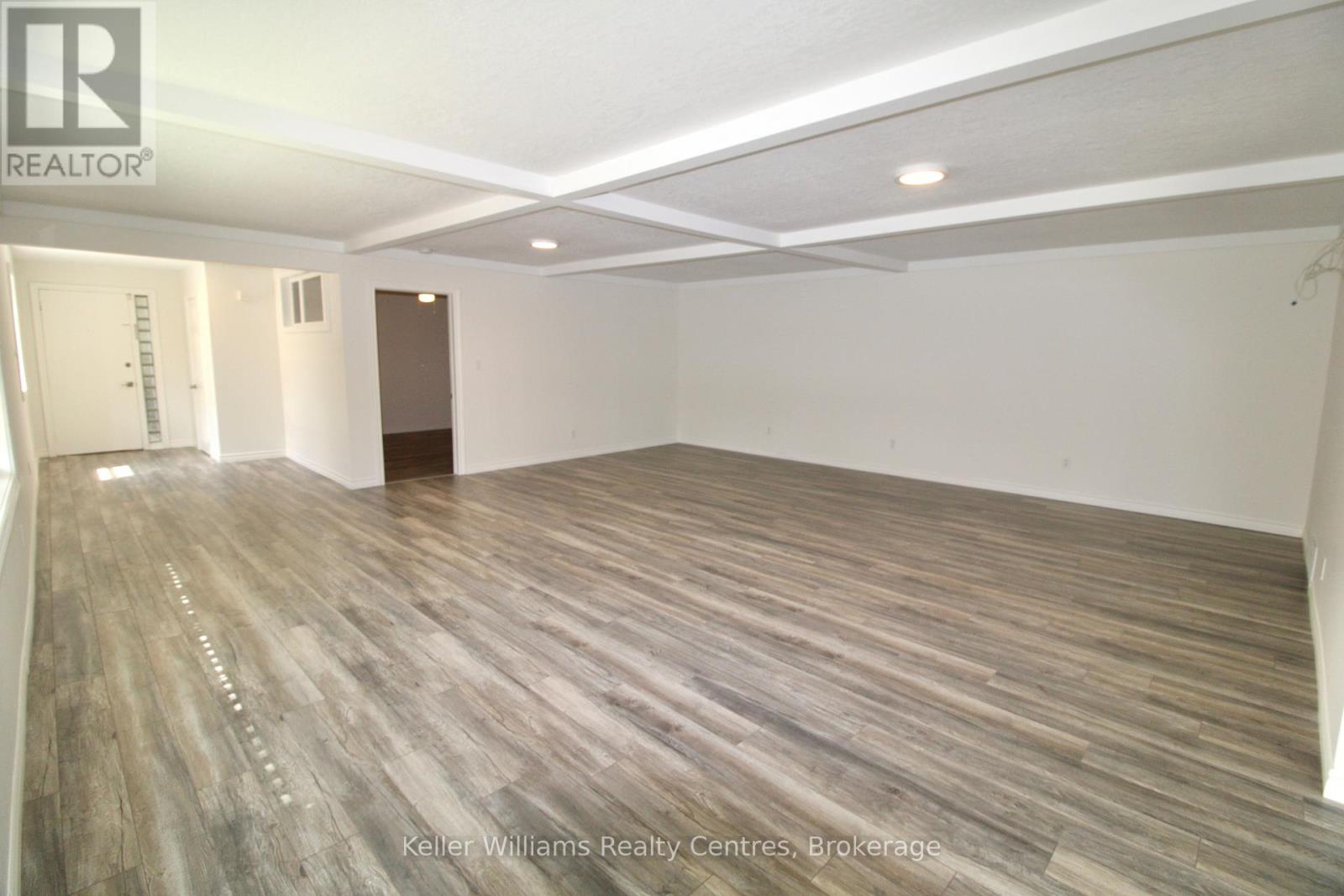 303/305 10th Street, Hanover, Ontario  N4N 1P1 - Photo 18 - X11881371