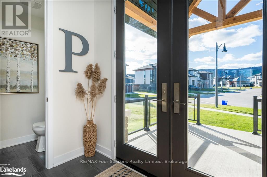 176 Springside Crescent, Blue Mountains, Ontario  L9Y 5L3 - Photo 3 - X11822900