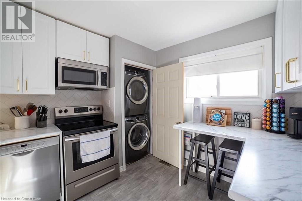 10 Warren Avenue, Hamilton, Ontario  L9A 3C6 - Photo 14 - 40683192