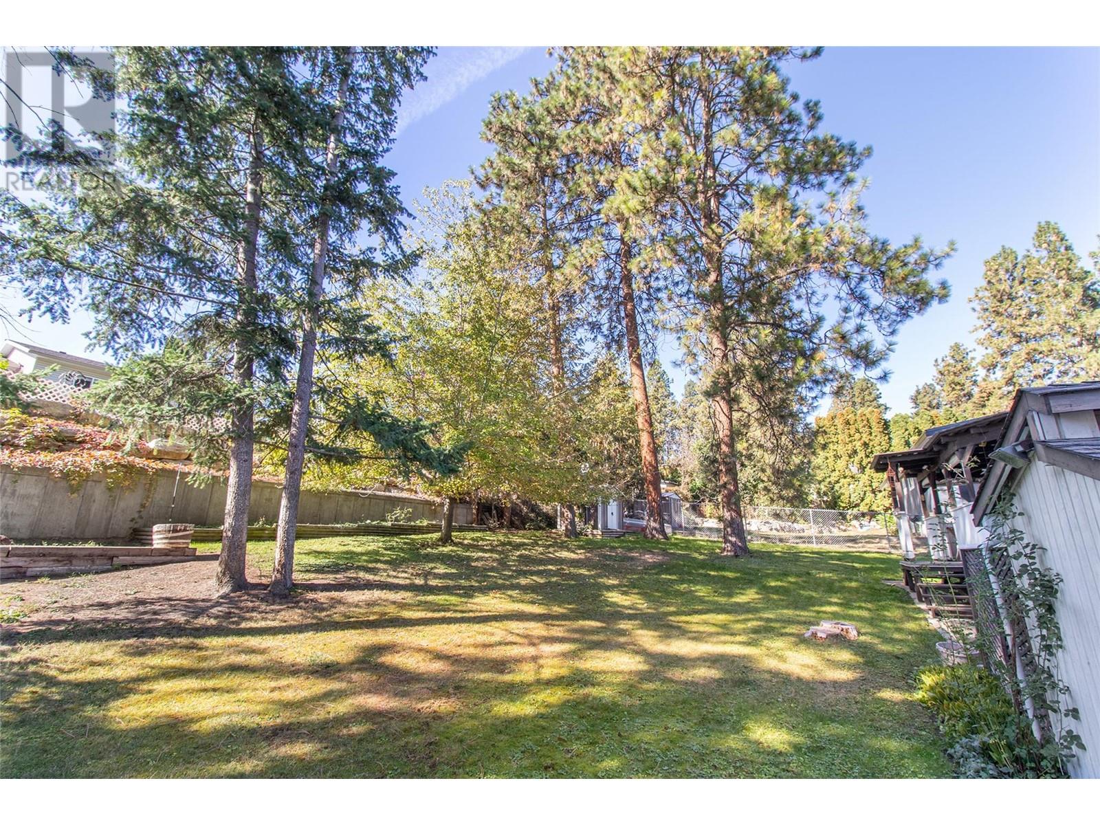 11 Caro Road, Kelowna, British Columbia  V1V 1C4 - Photo 29 - 10329780