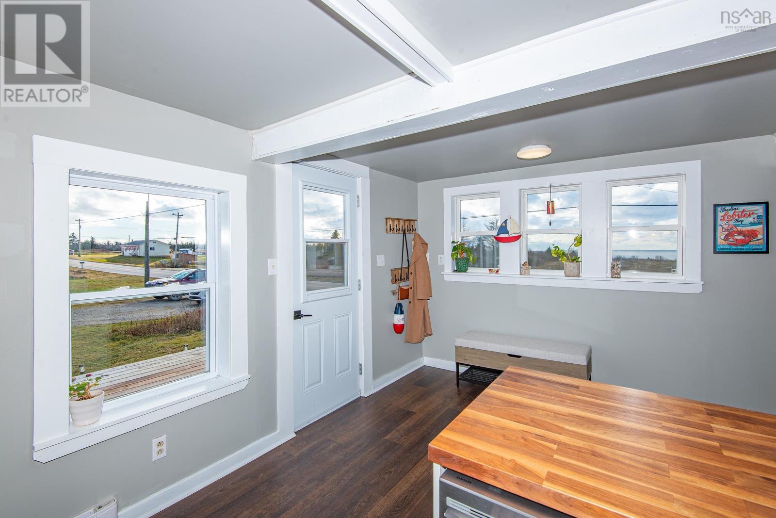 5640 Highway 1, Mavillette, Nova Scotia  B5A 5B3 - Photo 7 - 202427742