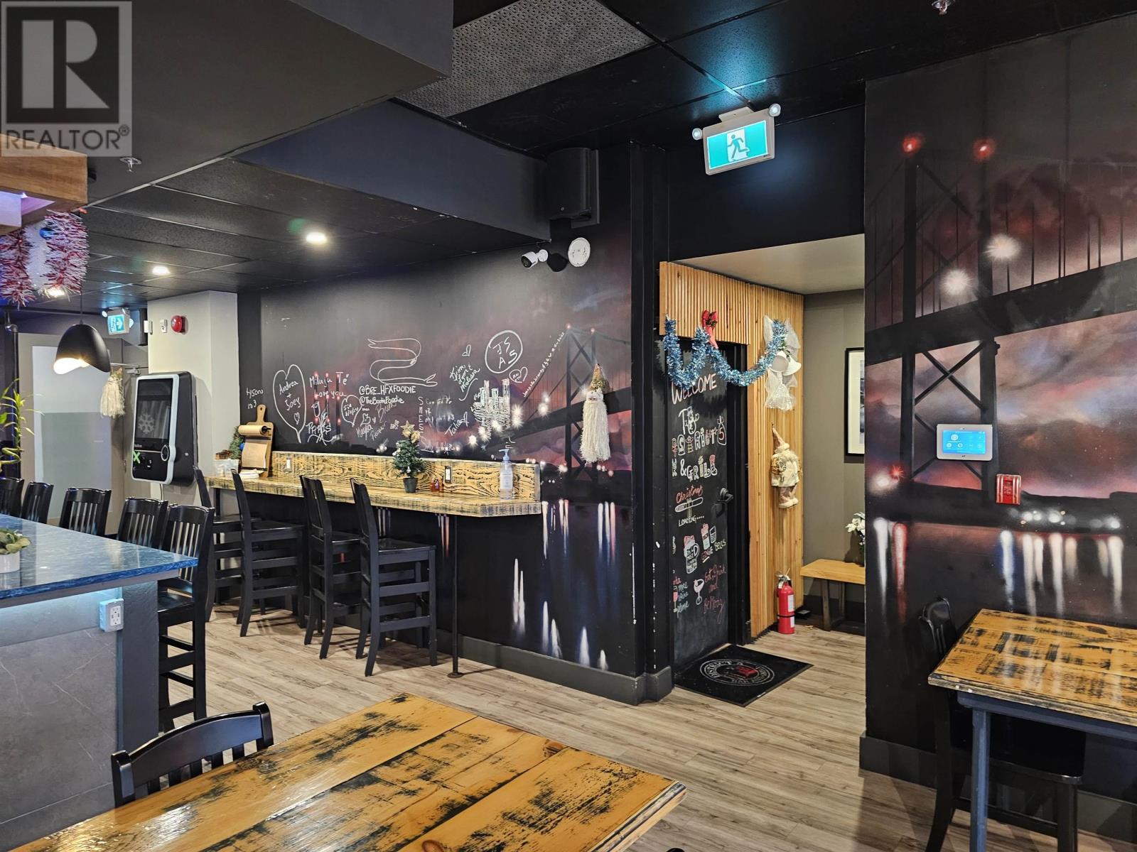 District 5 Bar & Grill, 65 King Street, Dartmouth, Nova Scotia  B2Y 4C2 - Photo 17 - 202427785