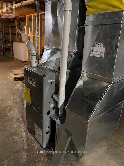 602 Goderich Street, Saugeen Shores, Ontario  N0H 2C0 - Photo 11 - X11881437