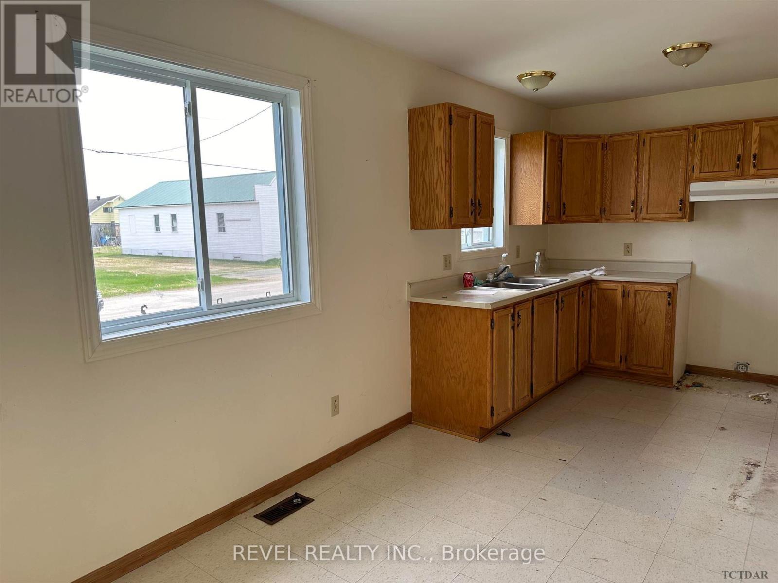 720 Edward Avenue, Black River-Matheson, Ontario  P0K 1C0 - Photo 3 - T9274131
