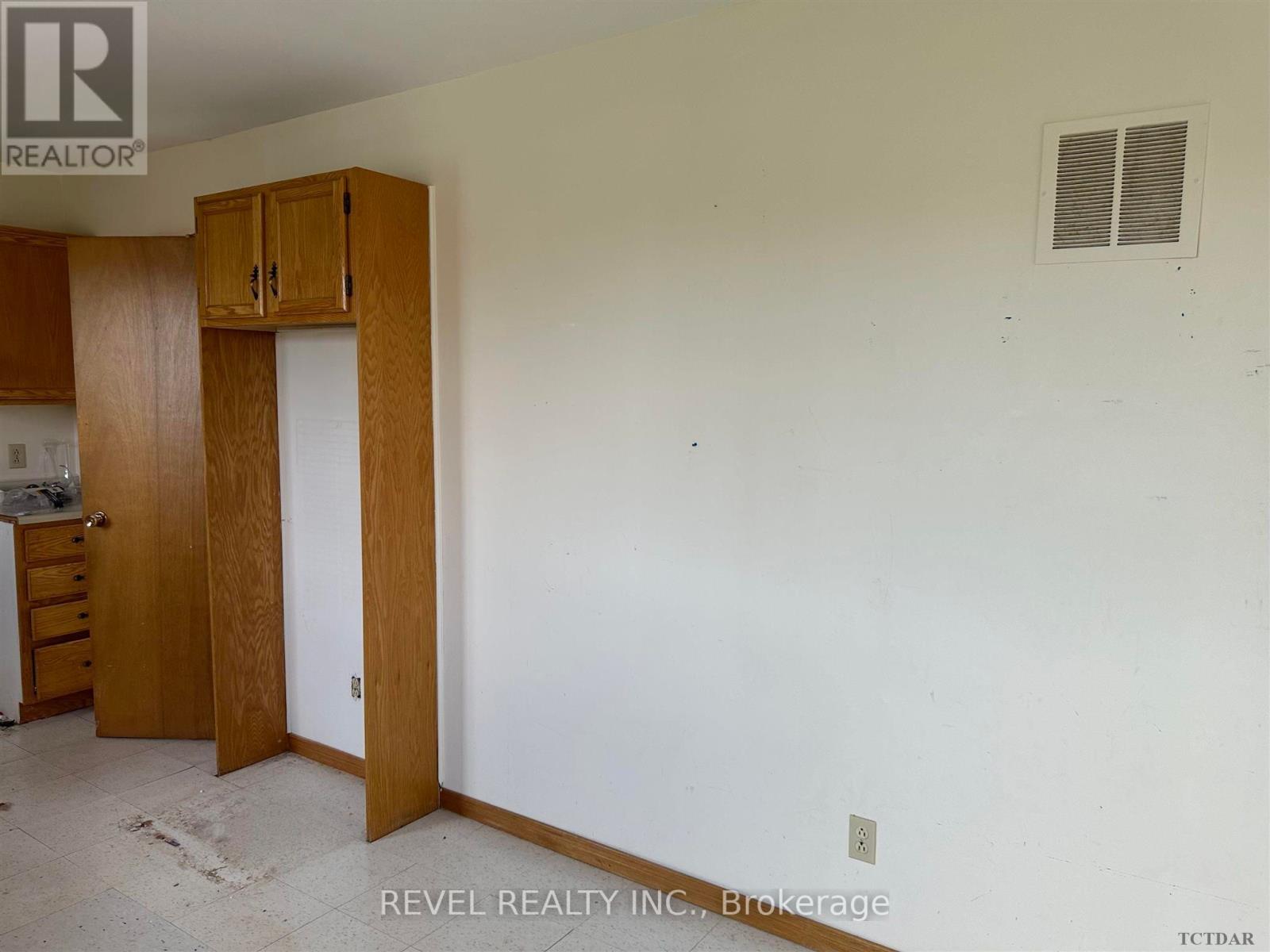 720 Edward Avenue, Black River-Matheson, Ontario  P0K 1C0 - Photo 6 - T9274131