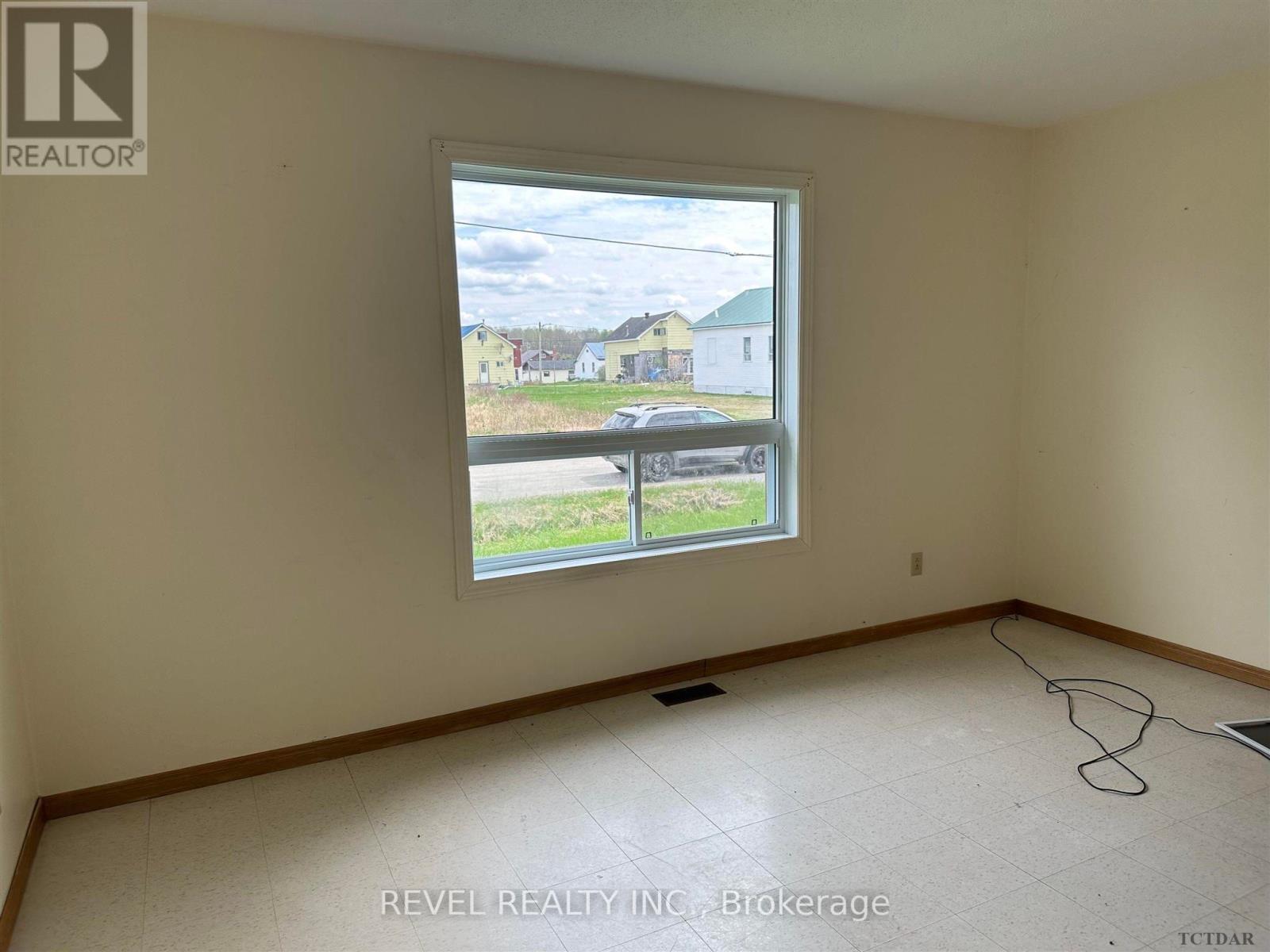 720 Edward Avenue, Black River-Matheson, Ontario  P0K 1C0 - Photo 8 - T9274131