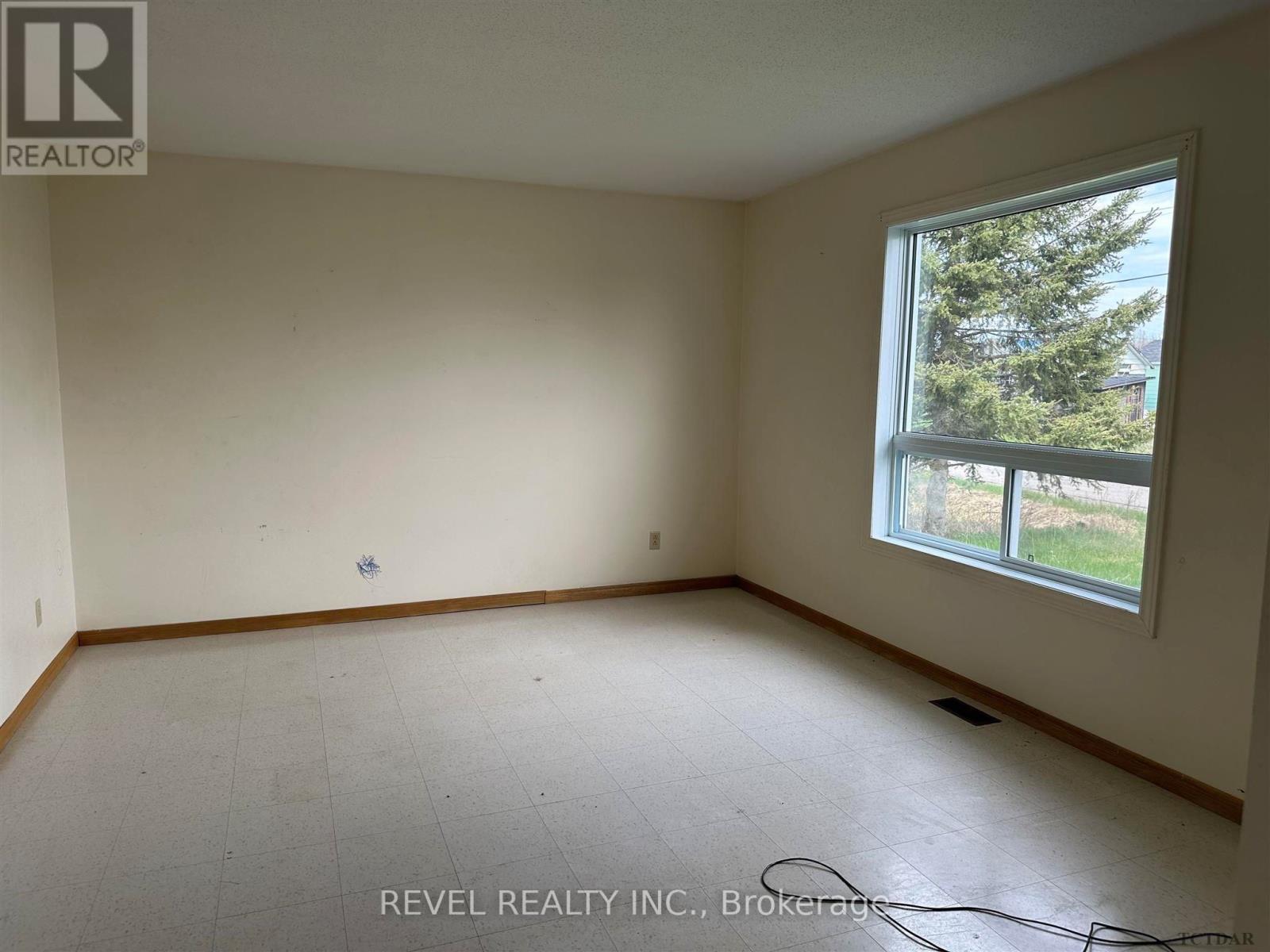 720 Edward Avenue, Black River-Matheson, Ontario  P0K 1C0 - Photo 9 - T9274131