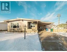 1746 St Andrew Road N St Edwards, Lethbridge, Ca