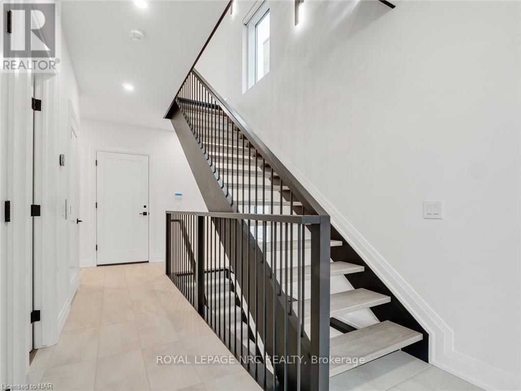 151 G Port Robinson Road, Pelham (Fonthill), Ontario  L0S 1E0 - Photo 7 - X10901315