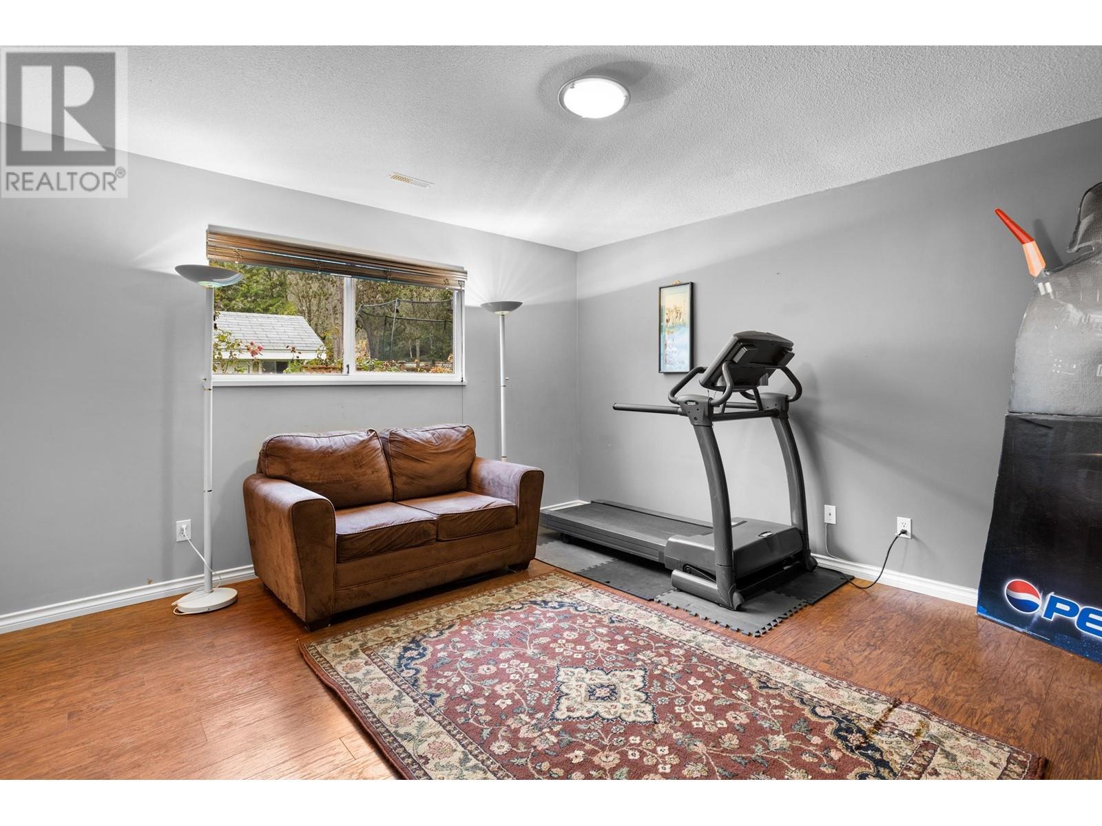 1418 Hockaday Street, Coquitlam, British Columbia  V3E 2X9 - Photo 33 - R2948381