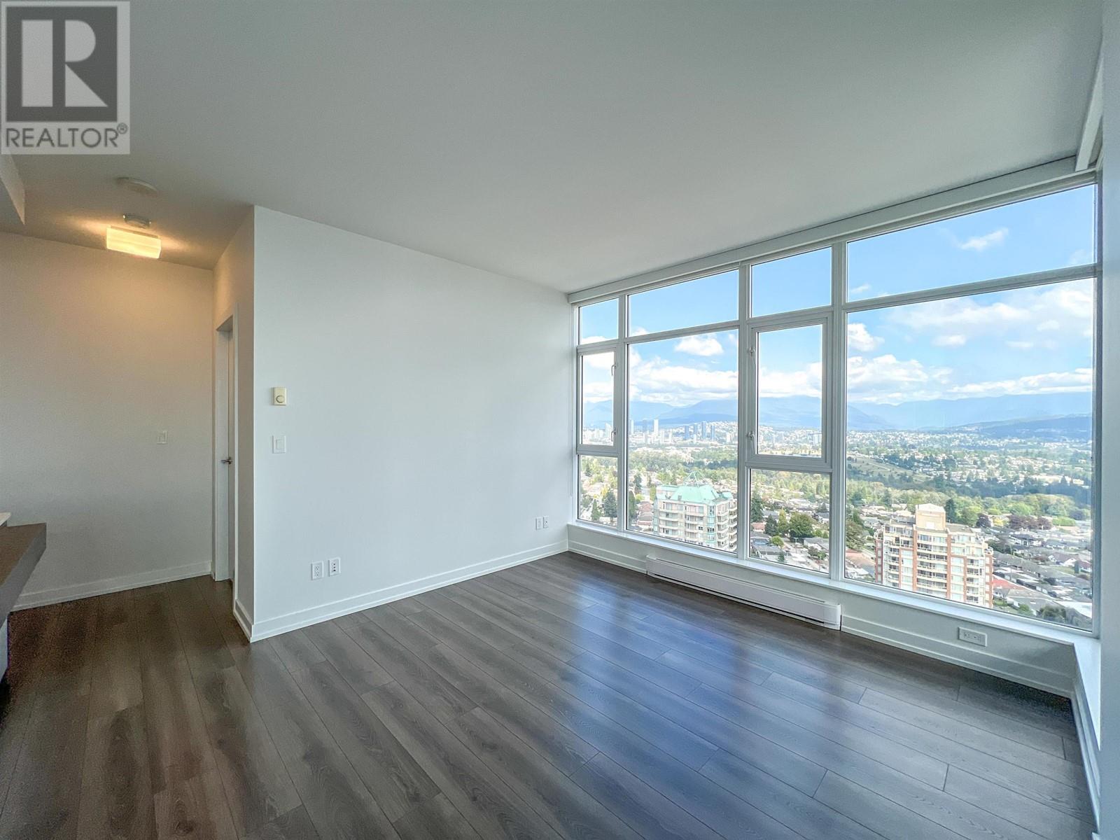 Listing Picture 11 of 27 : 3007 4688 KINGSWAY, Burnaby / 本拿比 - 魯藝地產 Yvonne Lu Group - MLS Medallion Club Member