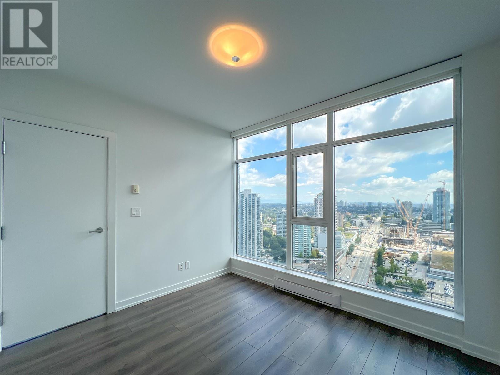 Listing Picture 17 of 27 : 3007 4688 KINGSWAY, Burnaby / 本拿比 - 魯藝地產 Yvonne Lu Group - MLS Medallion Club Member