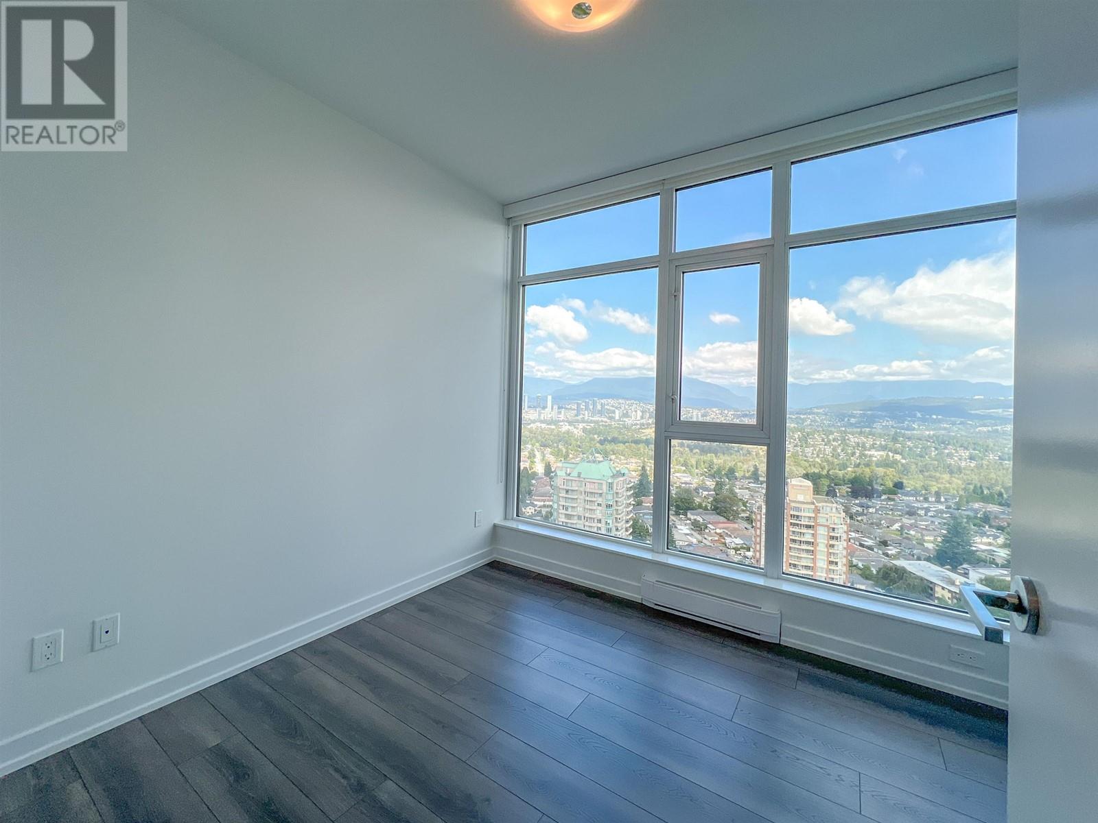 Listing Picture 20 of 27 : 3007 4688 KINGSWAY, Burnaby / 本拿比 - 魯藝地產 Yvonne Lu Group - MLS Medallion Club Member