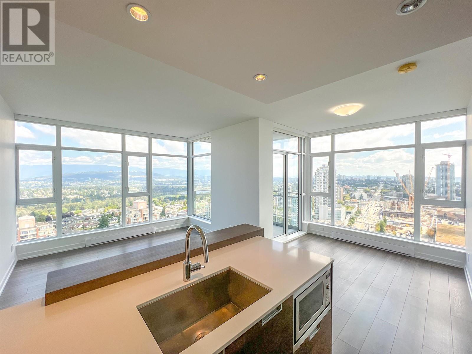 Listing Picture 9 of 27 : 3007 4688 KINGSWAY, Burnaby / 本拿比 - 魯藝地產 Yvonne Lu Group - MLS Medallion Club Member