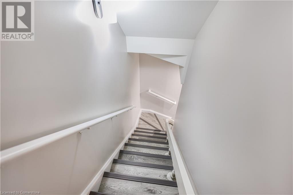 52 Postoaks Drive, Glanbrook, Ontario  L0R 1W0 - Photo 17 - 40683467