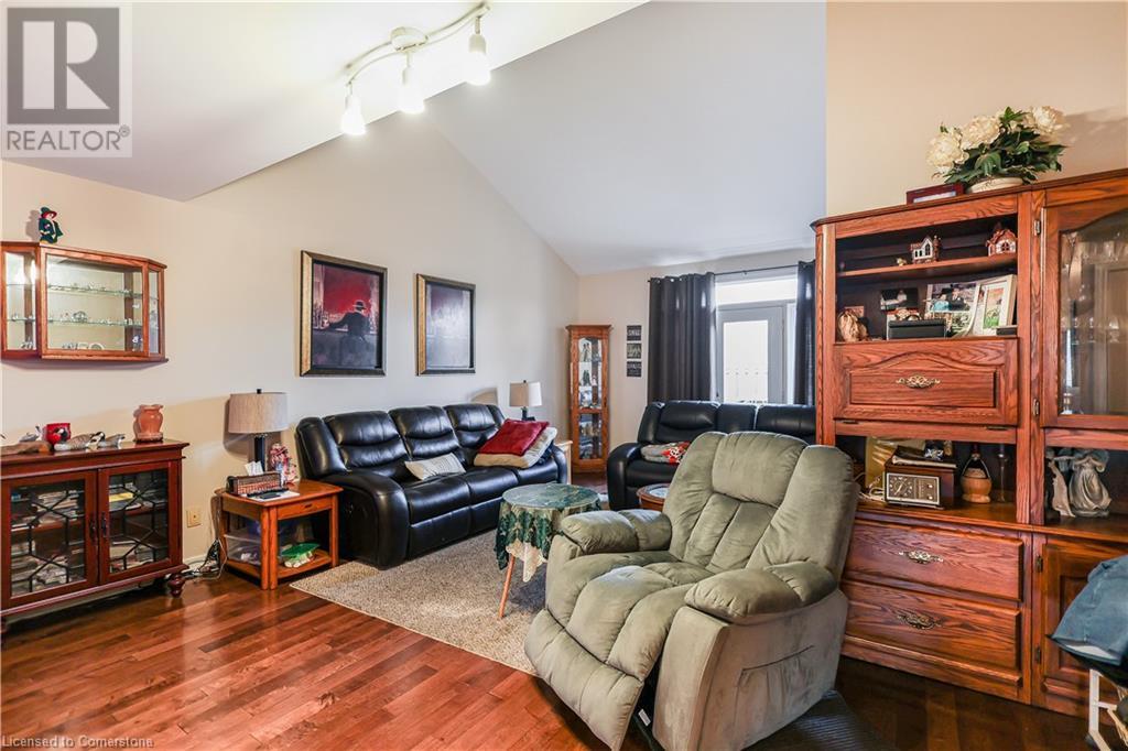 52 Postoaks Drive, Glanbrook, Ontario  L0R 1W0 - Photo 7 - 40683467