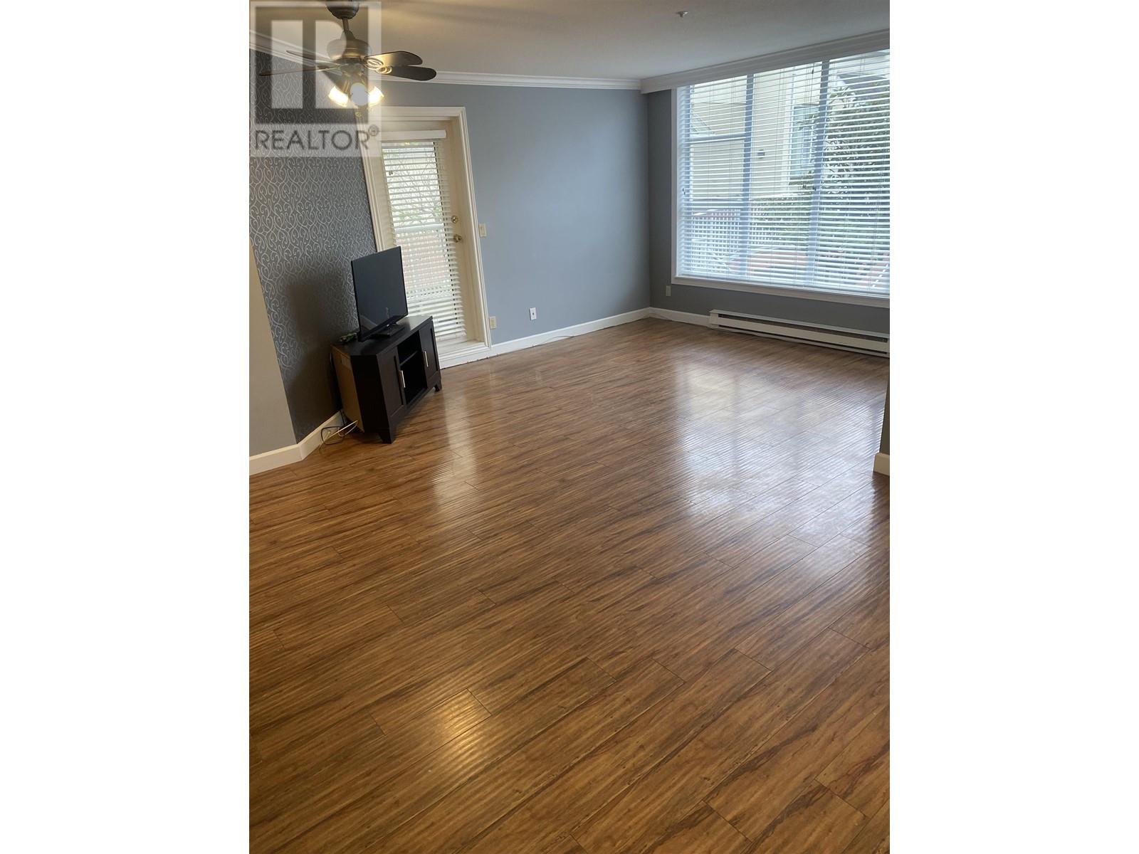 Listing Picture 9 of 20 : 370 8333 JONES ROAD, Richmond / 烈治文 - 魯藝地產 Yvonne Lu Group - MLS Medallion Club Member