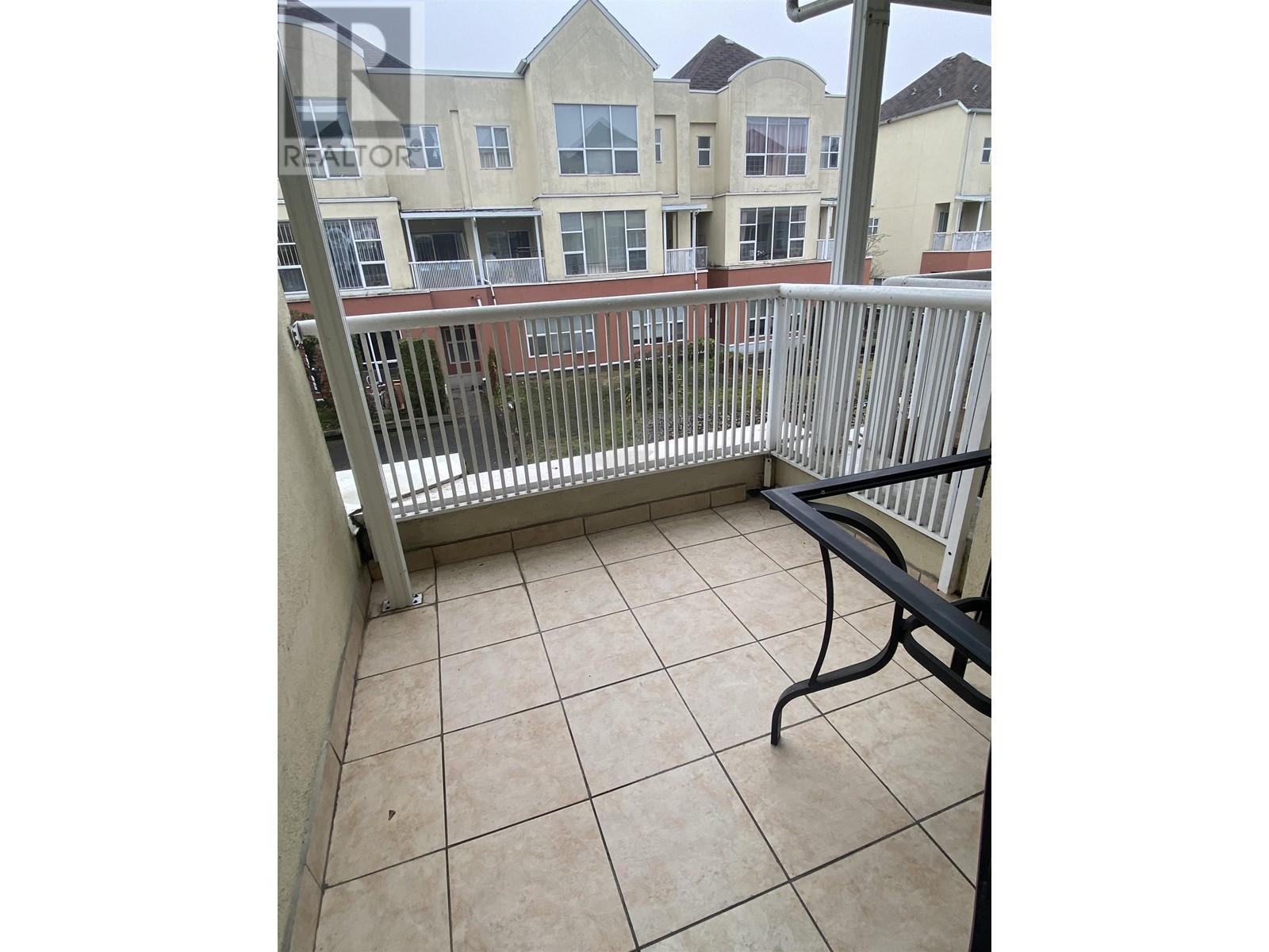 Listing Picture 19 of 20 : 370 8333 JONES ROAD, Richmond / 烈治文 - 魯藝地產 Yvonne Lu Group - MLS Medallion Club Member
